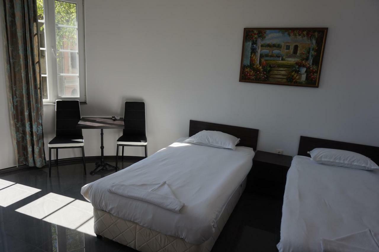 Seaside Guest Rooms Бургас Экстерьер фото